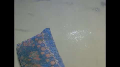 Snapshot of eatuupx chatting on December 20, 6:15 pm eatuupx online show from December 20, 6:15 pm