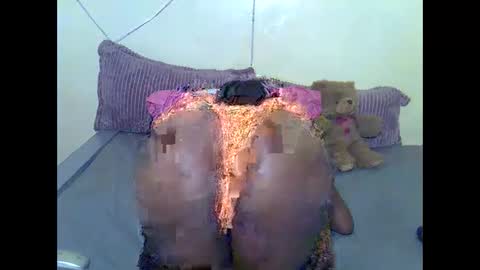 Snapshot of eboniana chatting on March 12, 2:30 am eboniana online show from March 12, 2:30 am