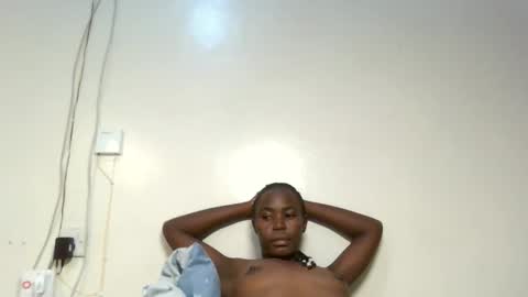 eboniey_slim online show from February 22, 3:10 pm