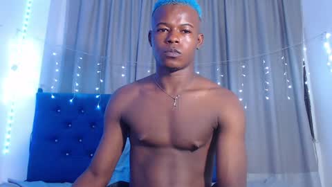 Chris Palaz  online show from December 6, 9:54 am