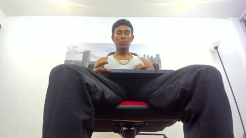 Snapshot of ebons_sexy chatting on January 3, 7:07 pm ebons_sexy online show from January 3, 7:07 pm