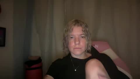 americnbarbie online show from October 2, 12:39 am