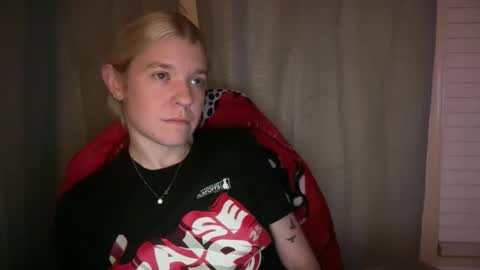 americnbarbie online show from November 23, 5:07 am