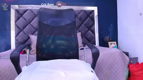 Snapshot of ebony__jheim chatting on June 3, 2:33 pm jheim online show from June 3, 2:33 pm