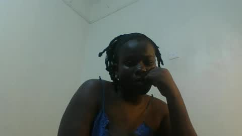 Snapshot of ebony_assmatic chatting on June 21, 9:23 am Assy baby online show from June 21, 9:23 am