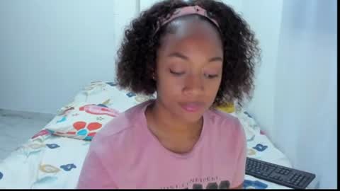 Snapshot of ebony_banks chatting on June 11, 3:04 am Liz online show from June 11, 3:04 am