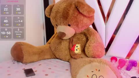 Luci  online show from December 20, 1:47 am