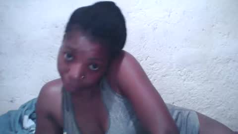 ebony_candy1998 online show from March 12, 7:38 pm