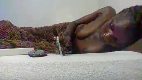 Snapshot of ebony_lisaaa chatting on March 13, 1:07 pm ebony_lisaaa online show from March 13, 1:07 pm