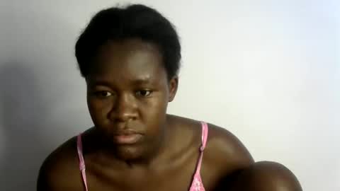ebony_lynne online show from April 18, 8:51 am