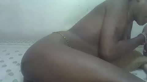 ebony_pearl59 online show from May 12, 7:05 am