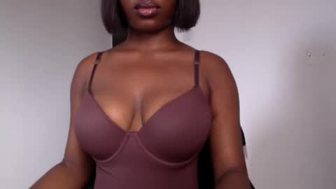 delilah online show from March 19, 11:14 am