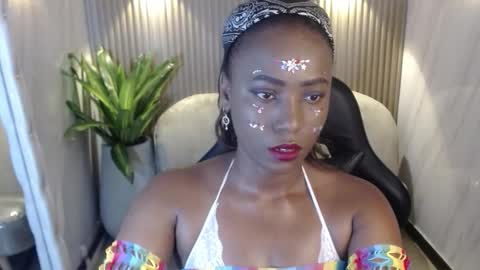 Snapshot of ebony_rose_tf chatting on October 20, 8:53 pm ebony_rose_tf online show from October 20, 8:53 pm