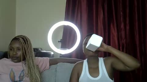 Snapshot of ebony_rubie chatting on April 29, 7:31 pm ebony_rubie online show from April 29, 7:31 pm