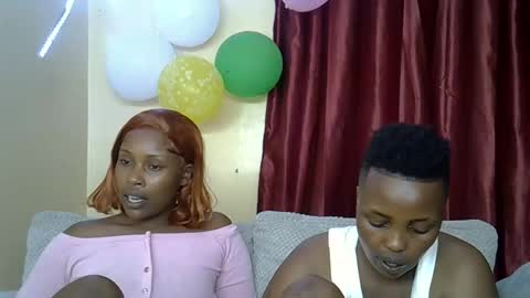 Snapshot of ebony_rubie chatting on May 21, 10:50 pm ebony_rubie online show from May 21, 10:50 pm