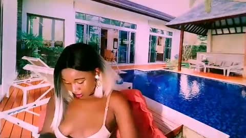 Tamia online show from February 17, 6:20 am