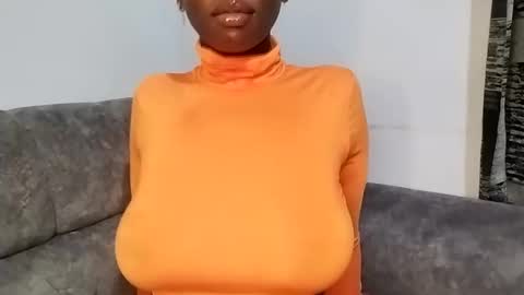 Ebony Melanie online show from March 11, 9:48 pm