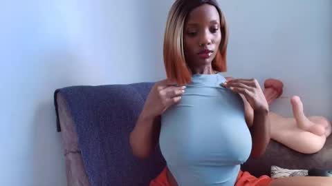 Ebony Melanie online show from March 30, 4:24 am