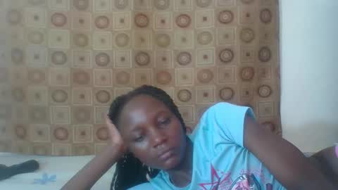 Snapshot of ebonycutegal4 chatting on February 15, 9:27 am MELLEN online show from February 15, 9:27 am