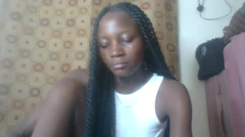 Snapshot of ebonycutegal4 chatting on February 17, 6:59 pm MELLEN online show from February 17, 6:59 pm