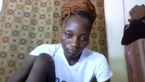 Snapshot of ebonycutegal4 chatting on March 10, 9:21 am MELLEN online show from March 10, 9:21 am