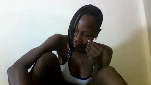 Snapshot of ebonycutegal4 chatting on September 11, 7:41 am MELLEN online show from September 11, 7:41 am