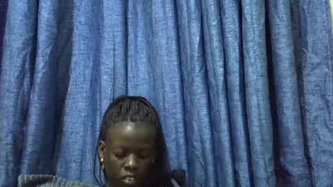 ebonydol2 online show from March 7, 2:15 am