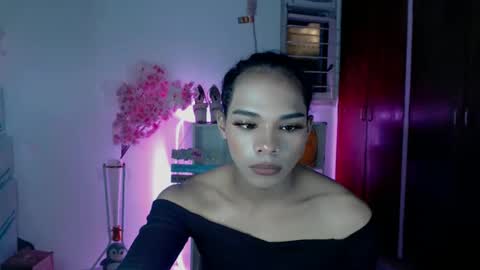 Snapshot of ebonyenchantressx chatting on March 11, 1:34 pm ebonyenchantressx online show from March 11, 1:34 pm