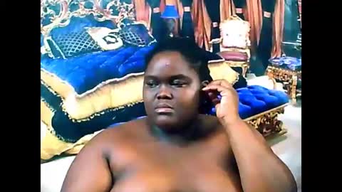 ebonyhotbuns4u2luv online show from March 12, 7:06 pm