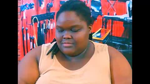 ebonyhotbuns4u2luv online show from November 1, 8:05 am