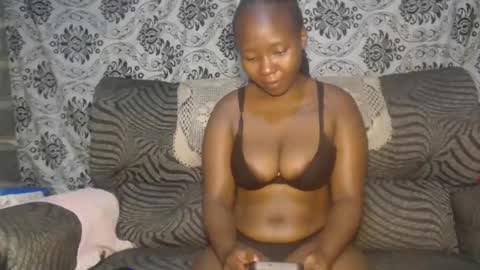 Snapshot of ebonymilf1 chatting on December 14, 11:09 pm Tee online show from December 14, 11:09 pm