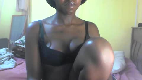 Ebonymuse2 online show from March 21, 1:54 am