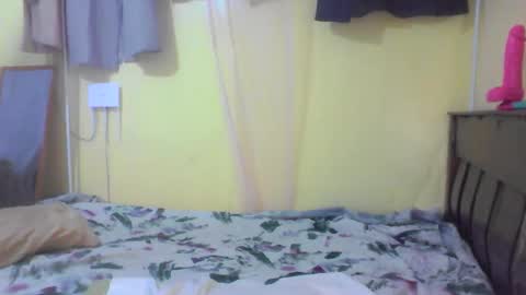 Ebonymuse2 online show from April 12, 1:38 pm