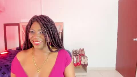 Snapshot of ebonynaughty chatting on April 30, 3:24 am Carmen online show from April 30, 3:24 am