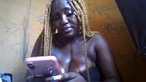 Snapshot of ebonyvd chatting on March 17, 1:14 pm ebonyvd online show from March 17, 1:14 pm