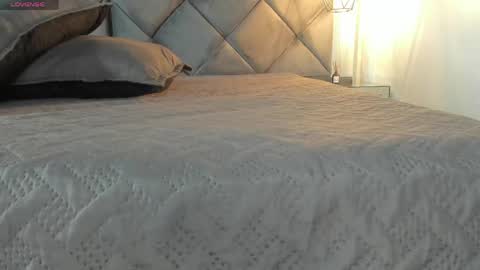 Snapshot of ebonyx40 chatting on April 29, 11:14 am ebonyx40 online show from April 29, 11:14 am