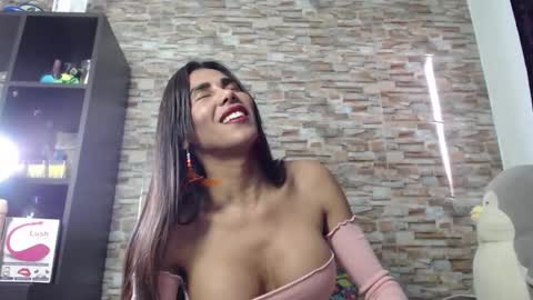 ebonyxprincess online show from May 23, 10:47 pm