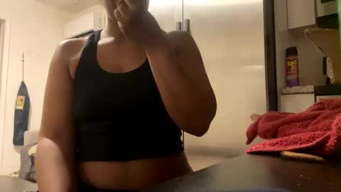 echantedlola online show from November 11, 4:56 am