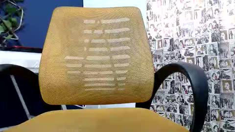 Snapshot of ed_big_cock chatting on February 19, 4:14 pm Edd Gallego online show from February 19, 4:14 pm