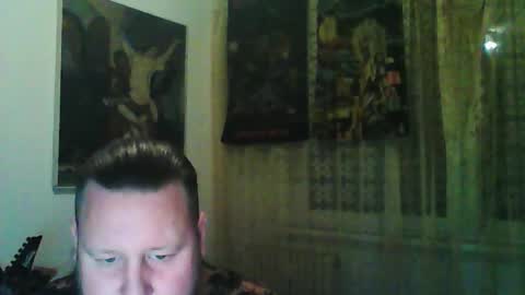 Edward online show from November 26, 7:15 pm