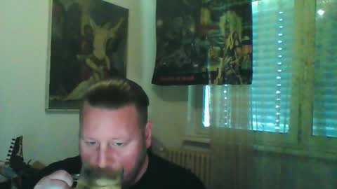 Snapshot of eda666 chatting on May 30, 5:43 pm Edward online show from May 30, 5:43 pm