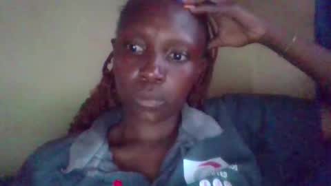 edakiss online show from April 3, 3:21 pm