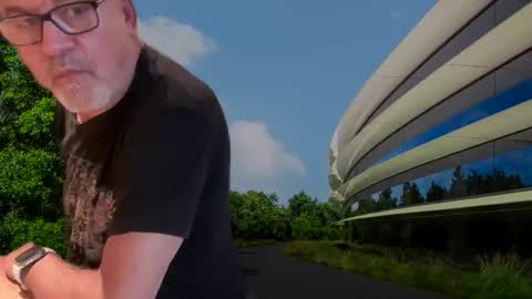 eddelmar online show from October 19, 4:07 pm