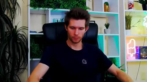 eddie_baker online show from March 27, 11:37 pm