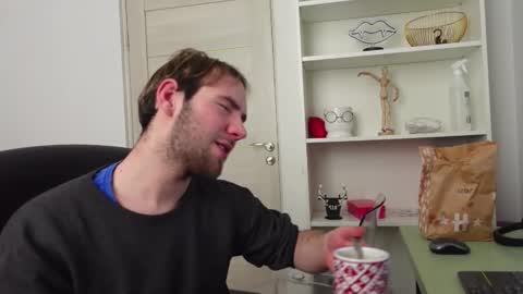 Snapshot of eddie_druski chatting on February 28, 1:01 pm EDDIE DRUSKI online show from February 28, 1:01 pm