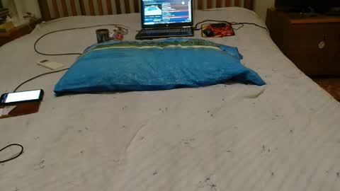 eddy_1968 online show from December 4, 5:10 pm