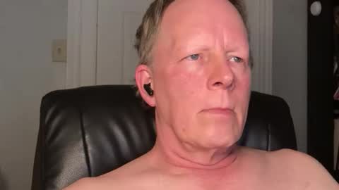 Eddy online show from April 10, 2:39 am