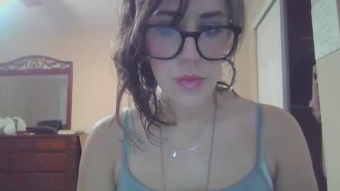 Venus Eden online show from April 19, 3:06 am