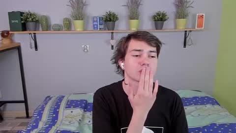 Edgar online show from April 18, 1:42 am