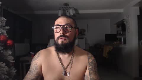 edgarram83 online show from December 13, 7:25 am